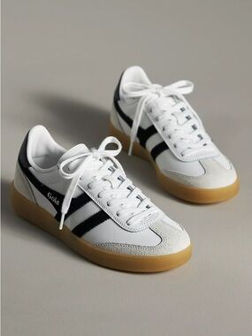 Gola White Black Gum-Soled Classic Sneakers